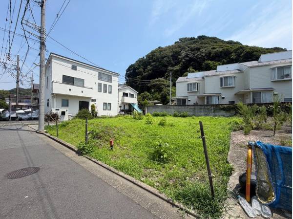 土地面積約148.72㎡(約44.98坪)と広々としておりますね
