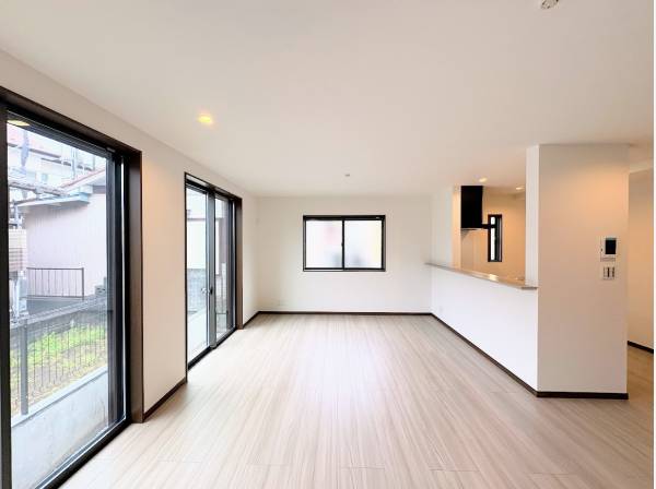 南向きで明るく暖かいLDK