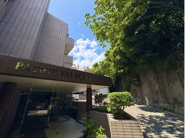 外観写真　大磯駅徒歩6分！