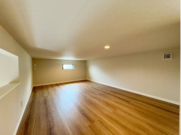 ロフトは約17帖の大空間です