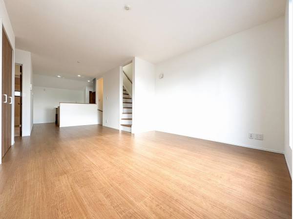 リビングイン階段を採用し家族のコミュニケーションを大切にした間取り