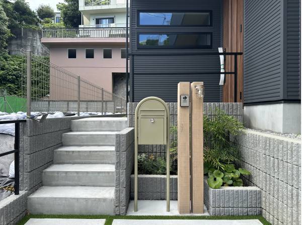 玄関エントランス