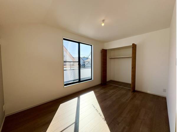 居室は全3室ございます