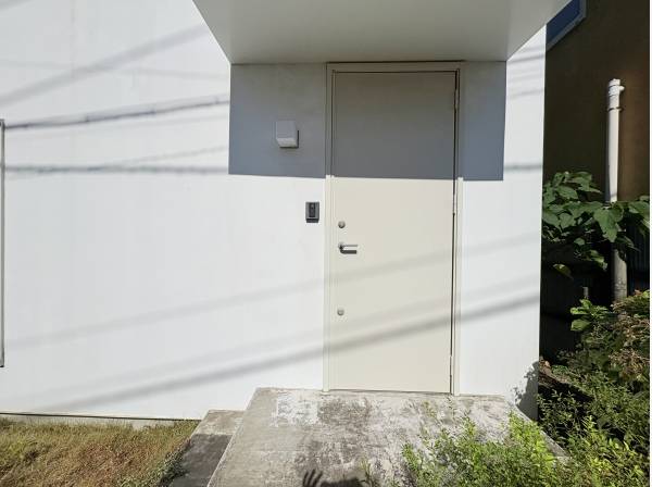 閑静な住宅街で豊かな自然を感じます