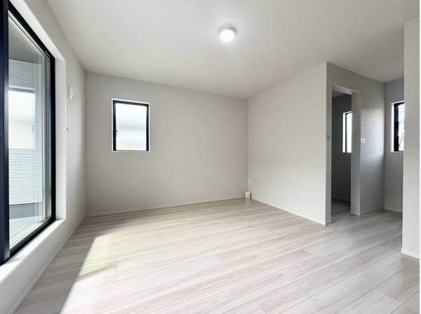 約11.5帖の広々とした主寝室