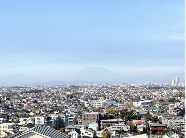 正面に富士山も眺めることができます