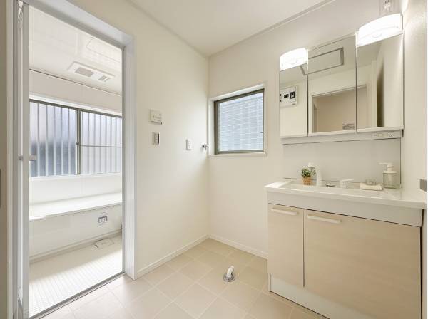 水周りも一新されとても綺麗です