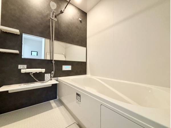 一日の疲れを癒してくれるバスルーム