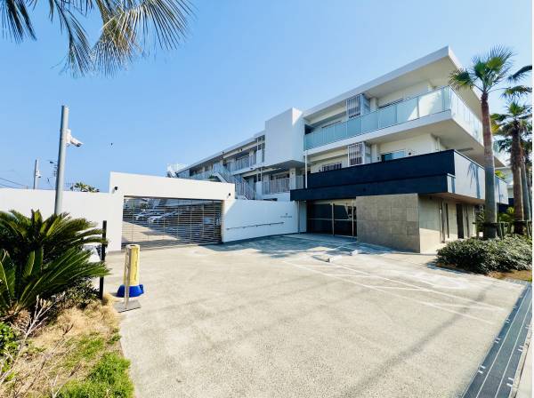 セキュリティのしっかりとした駐車場！