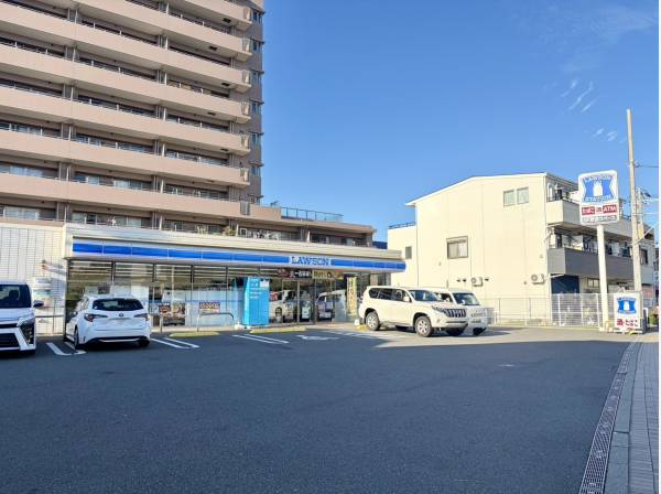 ローソンまで徒歩3分（約170ｍ）