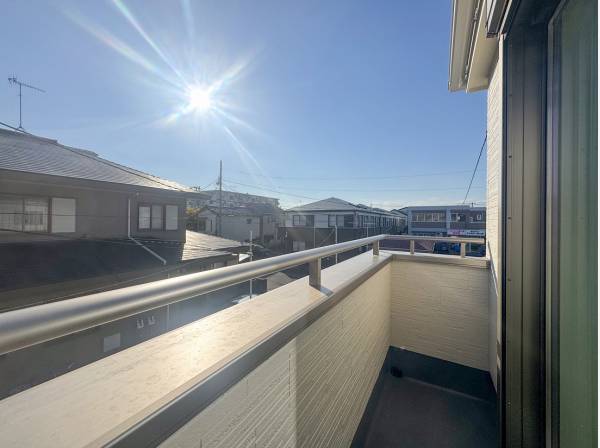 南向きのバルコニーは洗濯物がしっかりと乾くでしょう