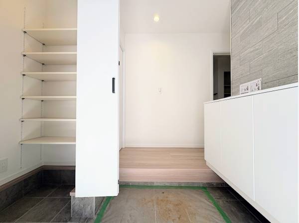 SIC付き玄関スペース