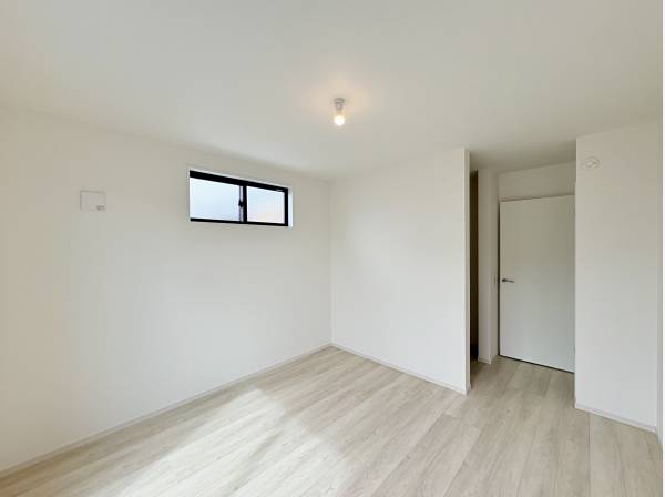 ウォークインクローゼット付き洋室