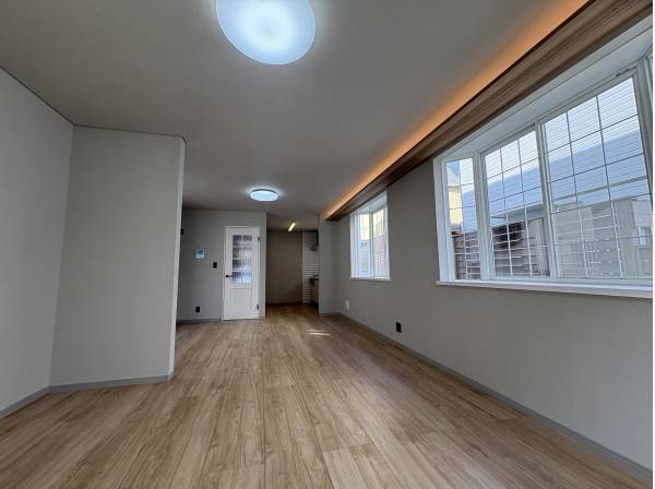 リビングの窓も大きくて素敵です！