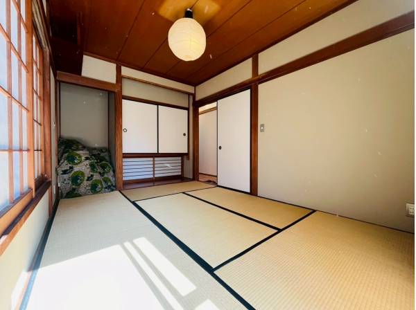 ふと腰を下ろしたくなる和室がある