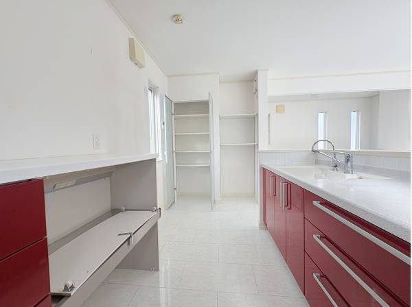 備蓄庫もあります！