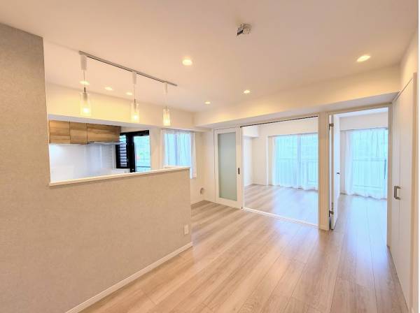 南向きの明るいお部屋になります