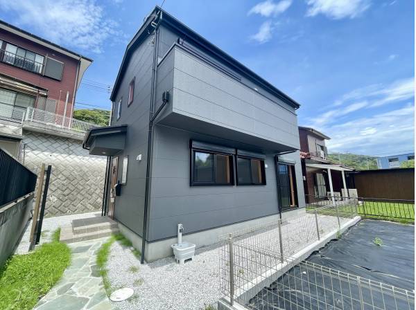 外観は落ち着いたモダンテイスト