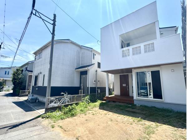 本鵠沼駅 徒歩11分
リゾートスタイルの新プロジェクト