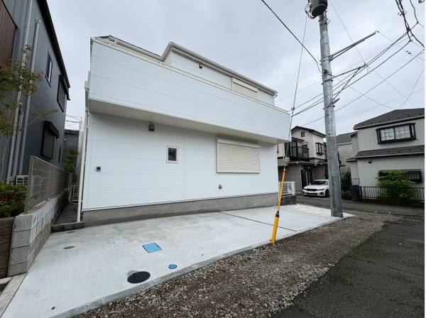 角地ならではの開放感が心地よい住まいです。