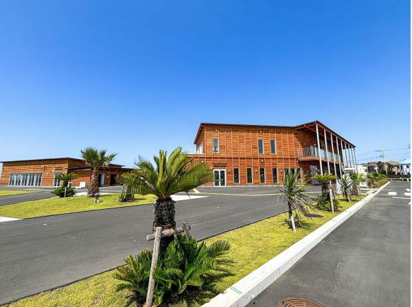 海とスケートボードを愉しめる鵠沼海浜公園まで徒歩８分(約600ｍ)