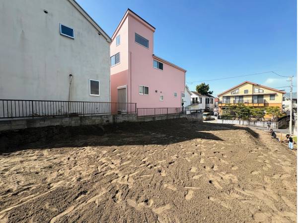 閑静な住宅街になっています