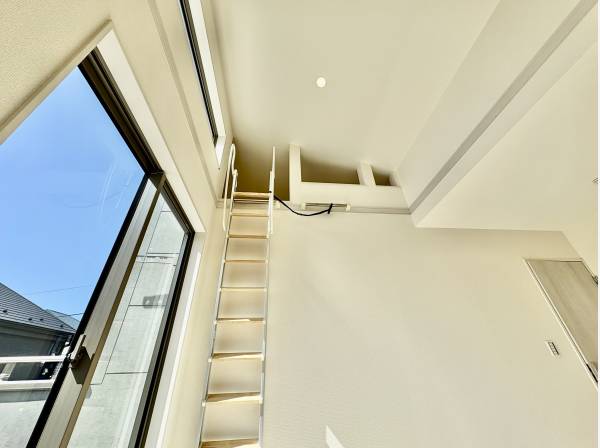 憧れの屋根裏部屋（ロフト）があります。