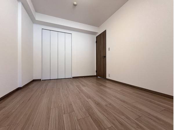 インテリアの映えるシンプルな内装