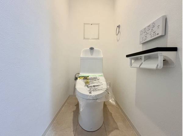 新規交換の清潔感あるWC