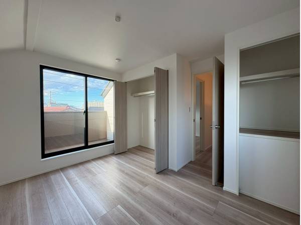 お部屋も明るいです