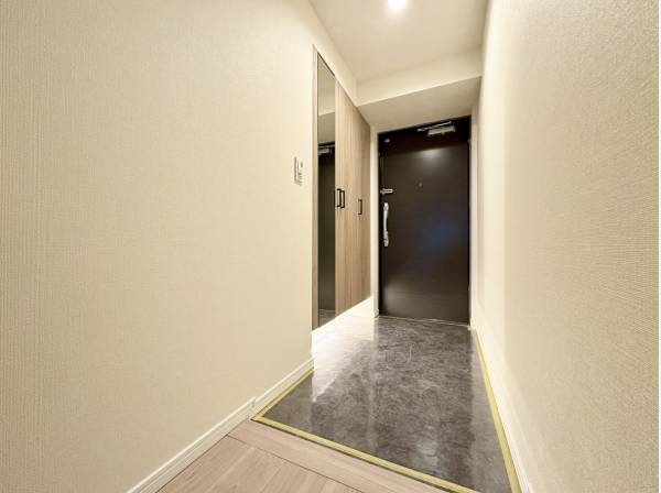 玄関スペースも綺麗です♪