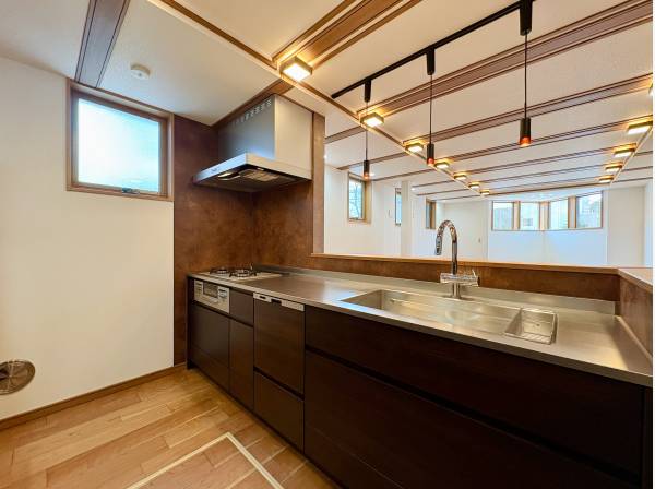食洗器付きのシステムキッチン！