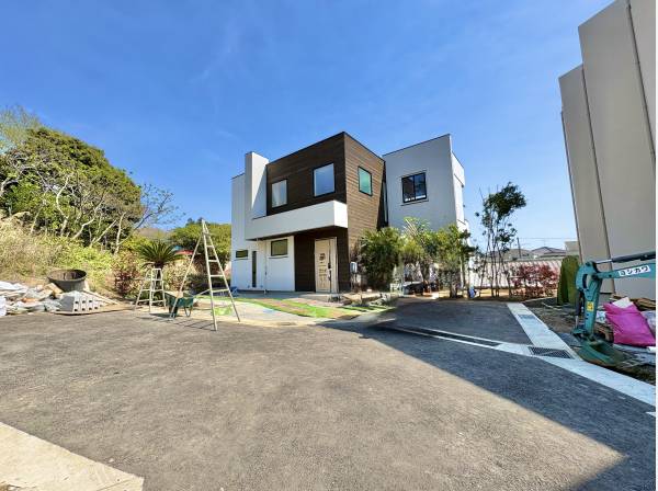 海を身近に感じる環境は、伸び伸びとしたスローライフを叶えてくれます