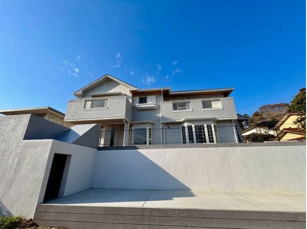 高台に建つ大型リノベーション戸建です！