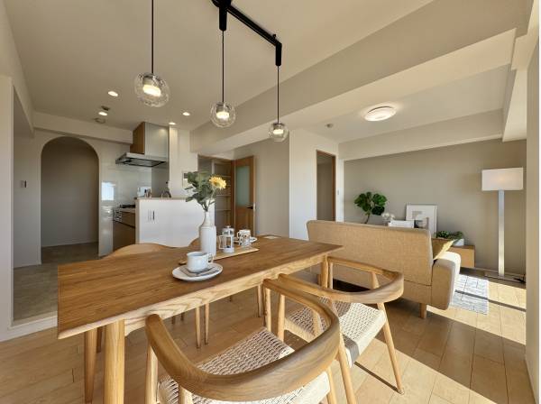 暮らしの中心に、光と開放感を！