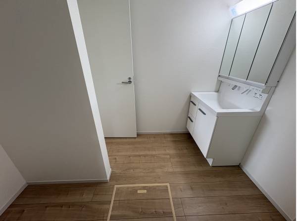 洗面所も広いですよ！