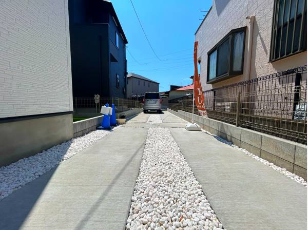 カースペース３台駐車可能です！