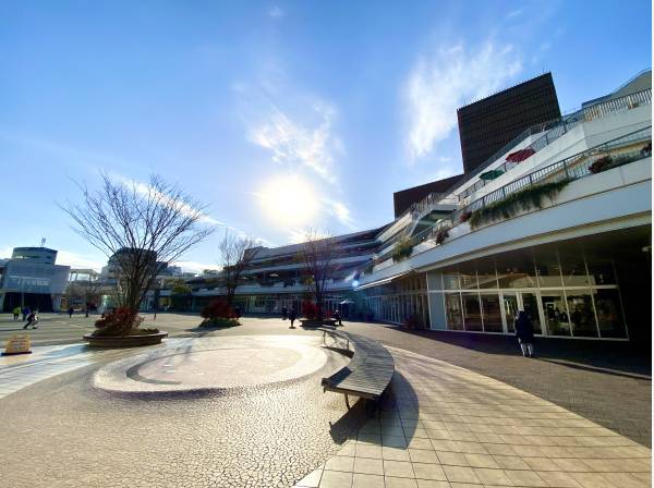 テラスモール湘南まで徒歩13分 / 約1km