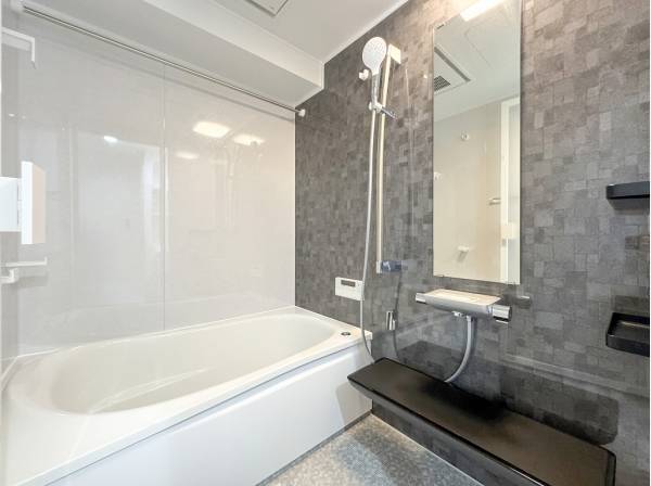 足を伸ばして1日の疲れをリフレッシュしてくださいね