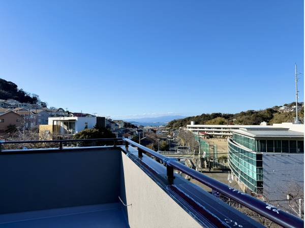 ルーフバルコニーからは開放的な眺望が360度広がります！