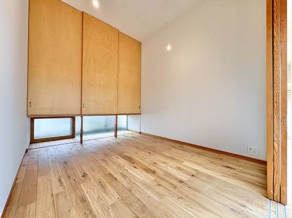 採光が１つのアクセントになり、プライベートな空間に