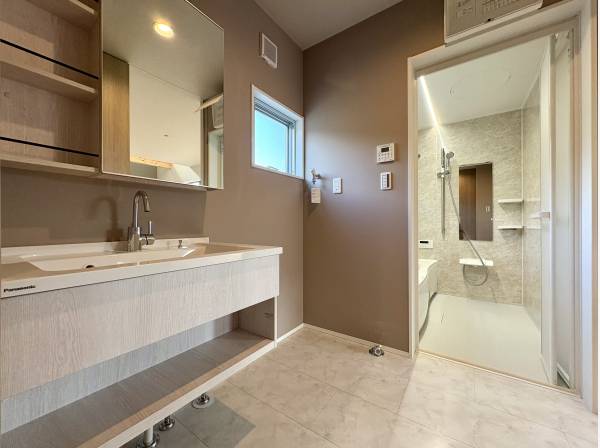 パウダールーム