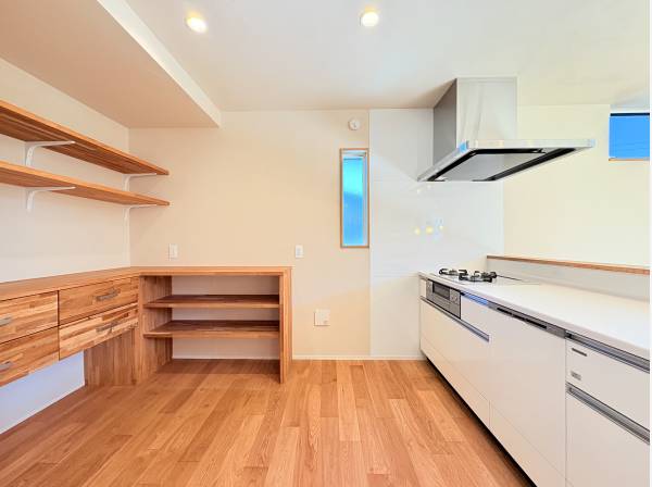 キッチンスペースは広々5.5帖