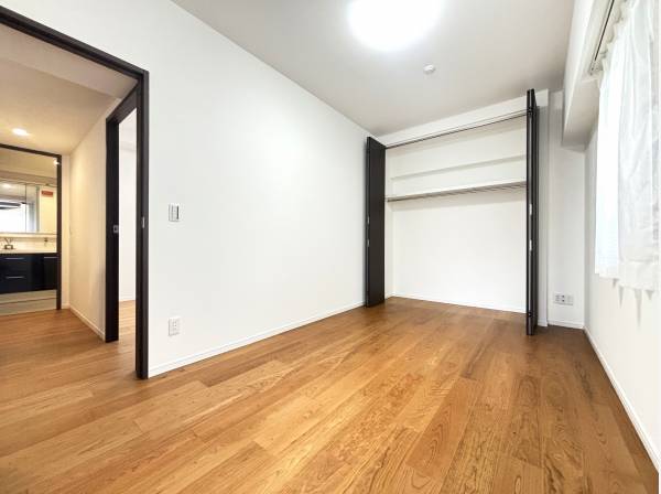 洋室は2部屋ございます