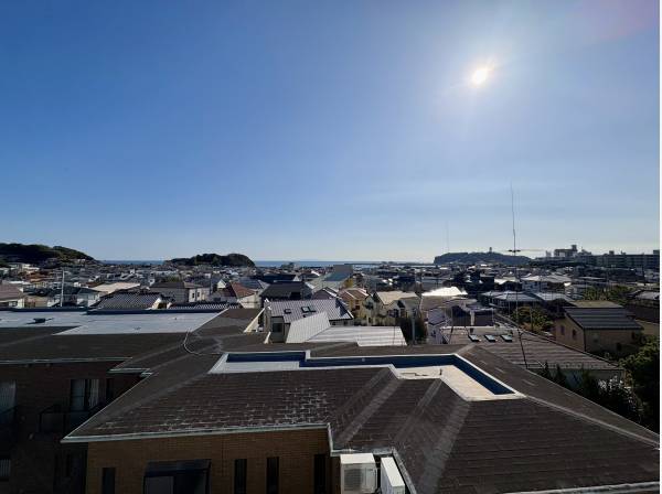 リビングからは前面に遮る建物のないパノラマビュー