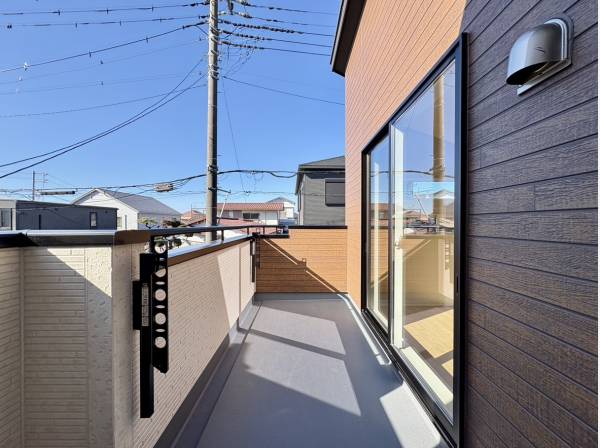 2階バルコニー
