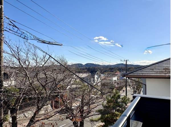 バルコニーからは眺望良好です。