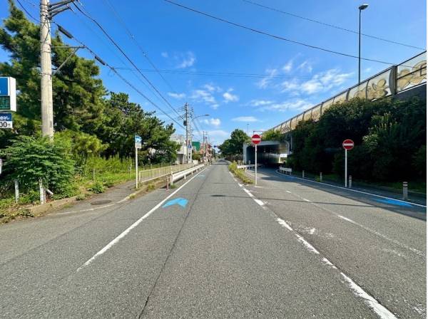 前面道路 幅員約12.9m公道