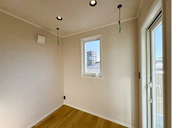 雨の日にも安心の室内干しスペース