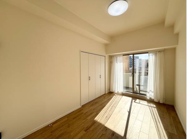 少し勾配天井になっているため広く感じます